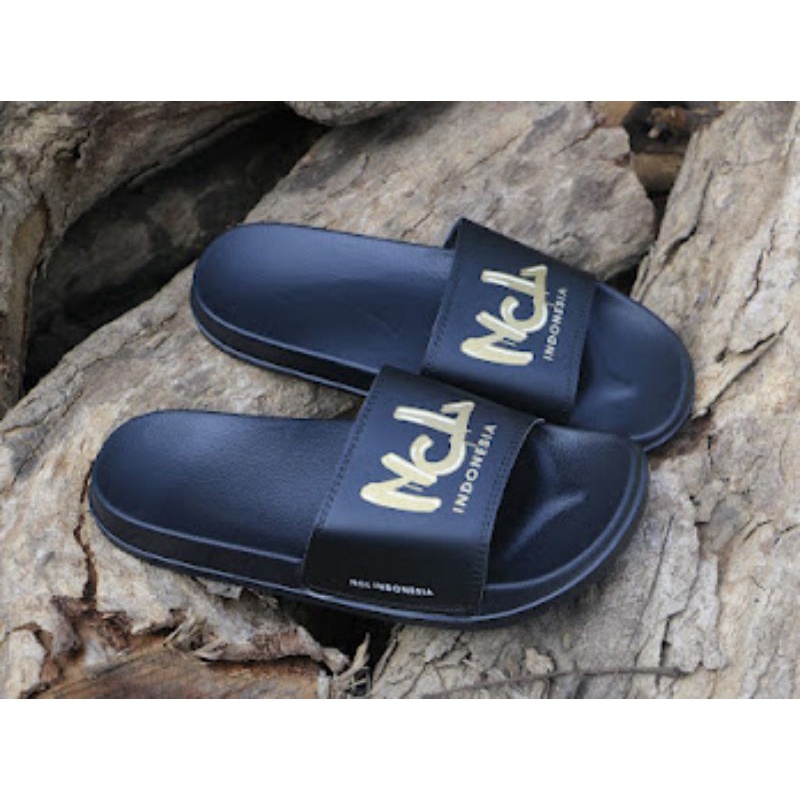 SANDAL PRIA SANDAL SLOP SANDAL SLIDE SANDAL SLIP ON SANDAL ANTI SELIP