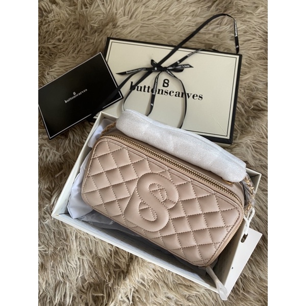 yura bag buttonscarves sand