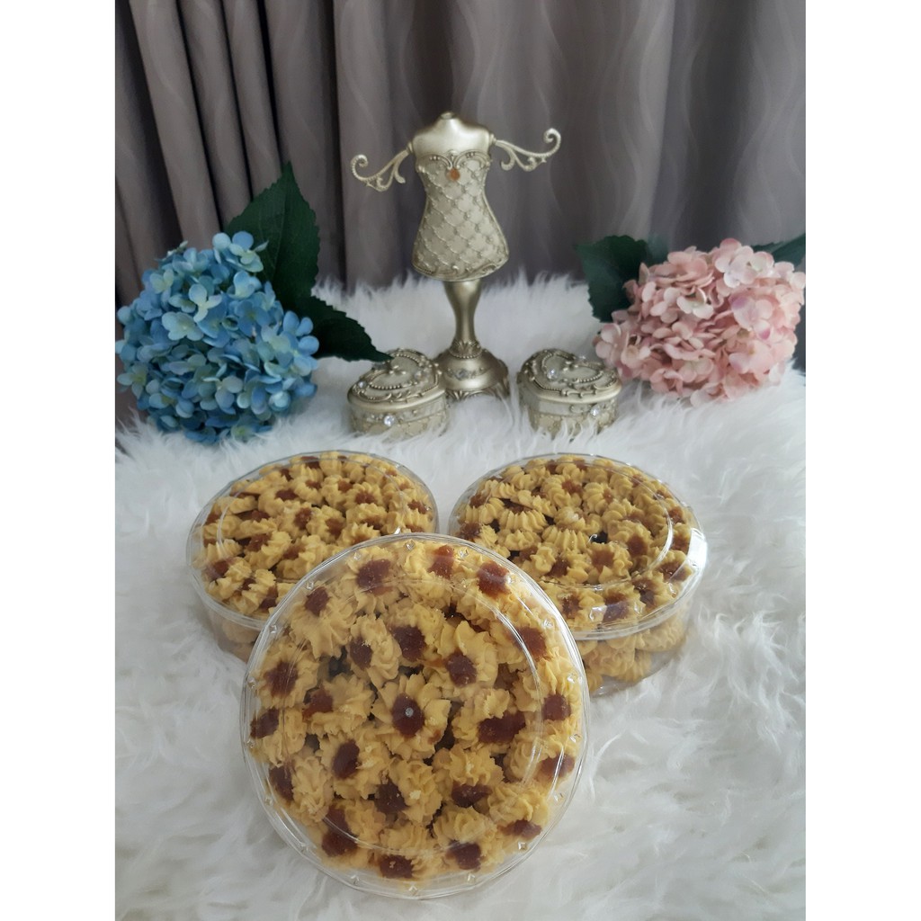 

Kue semprit toples 500 gram