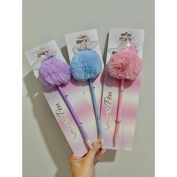 

Pulpen Pena Bulu pom pom besar halus Pink Pastel Lucu Souvenir Ultah Birthday Gift Alat Tulis Stationery Lucu ATK