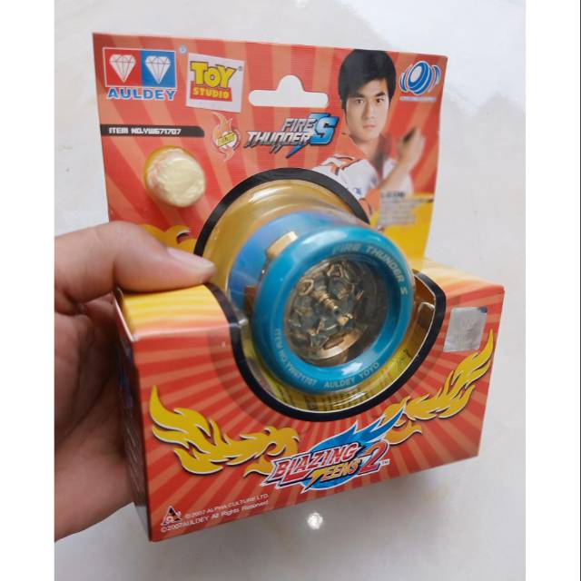 YoYo Auldey Blazing Teens METAL Fire Thunder S YW671707