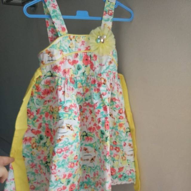 Dress bunga2 kecil