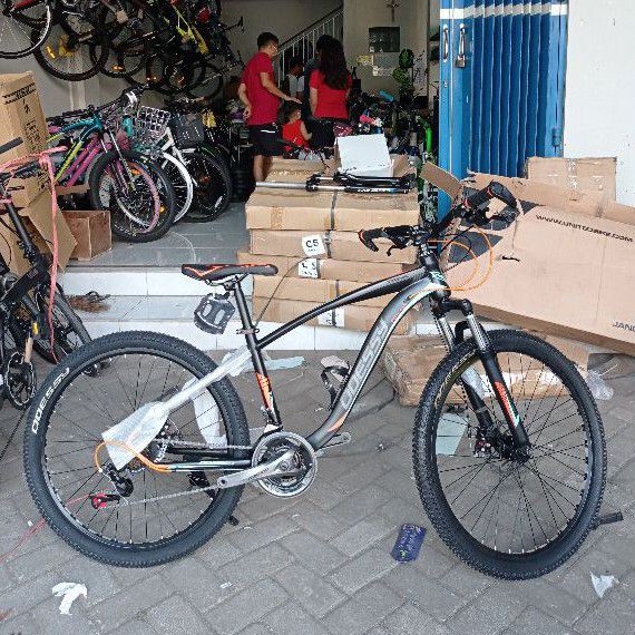 Sepeda 26 Odessy Tank include Rak Botol