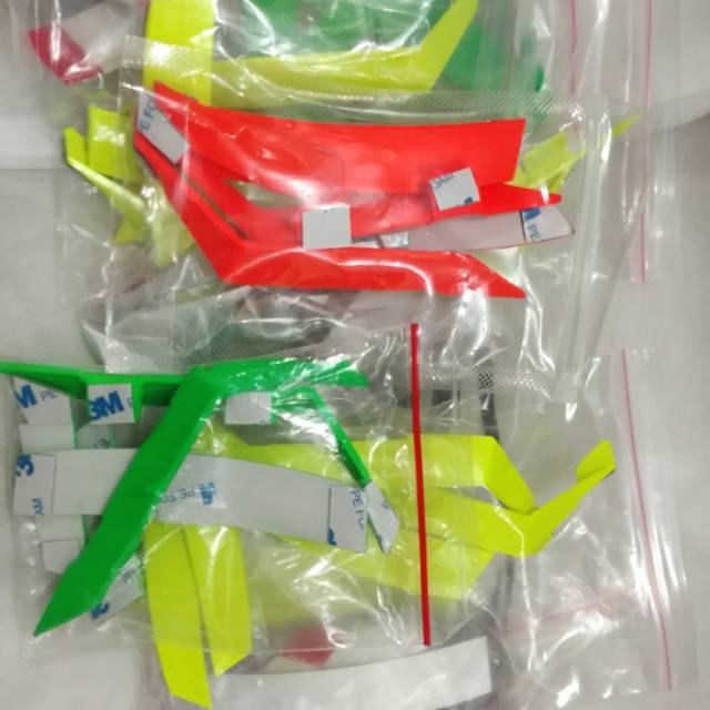 SPOILER  INK CL MAX VARIASI WARNA PILIHAN  HELM FULL FACE