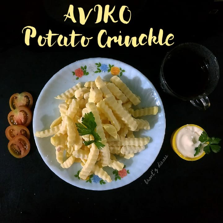 

POTATO CRINCKLE AVIKO 500GR - KENTANG GORENG AVIKO - FRENCH FRIES - FROZEN FOOD - BRONTZ JOGJA