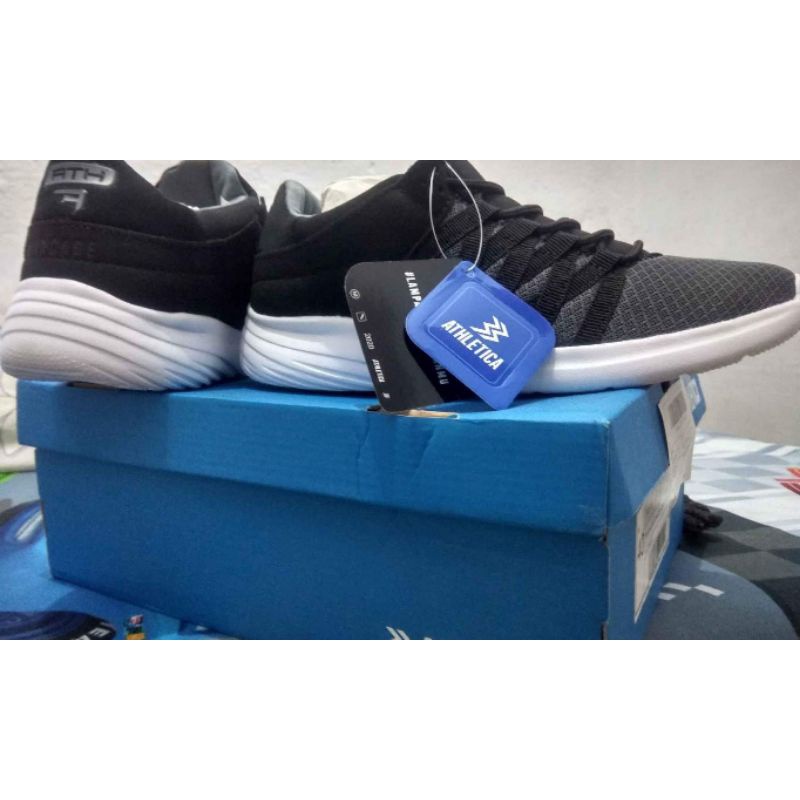 Athletica Warner 1 Dark Grey | Sepatu Running | Sepatu Pria