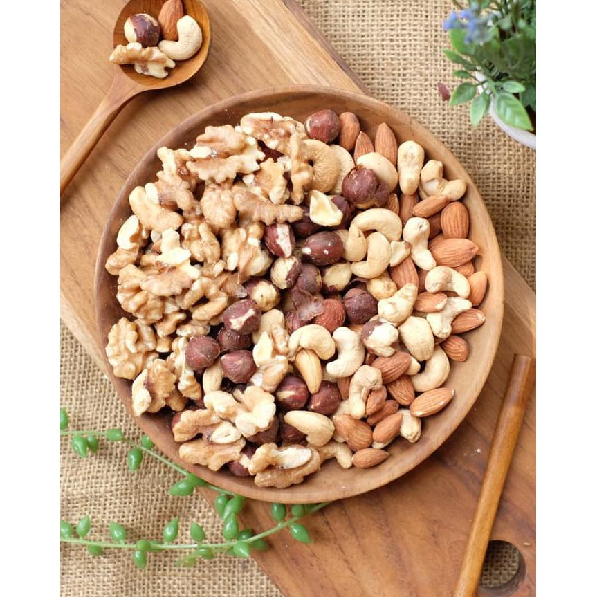 

Chasback Roasted Mix Nut 500Gr Terlaris