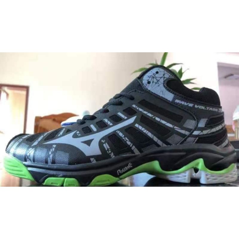 mizuno wave voltage womens