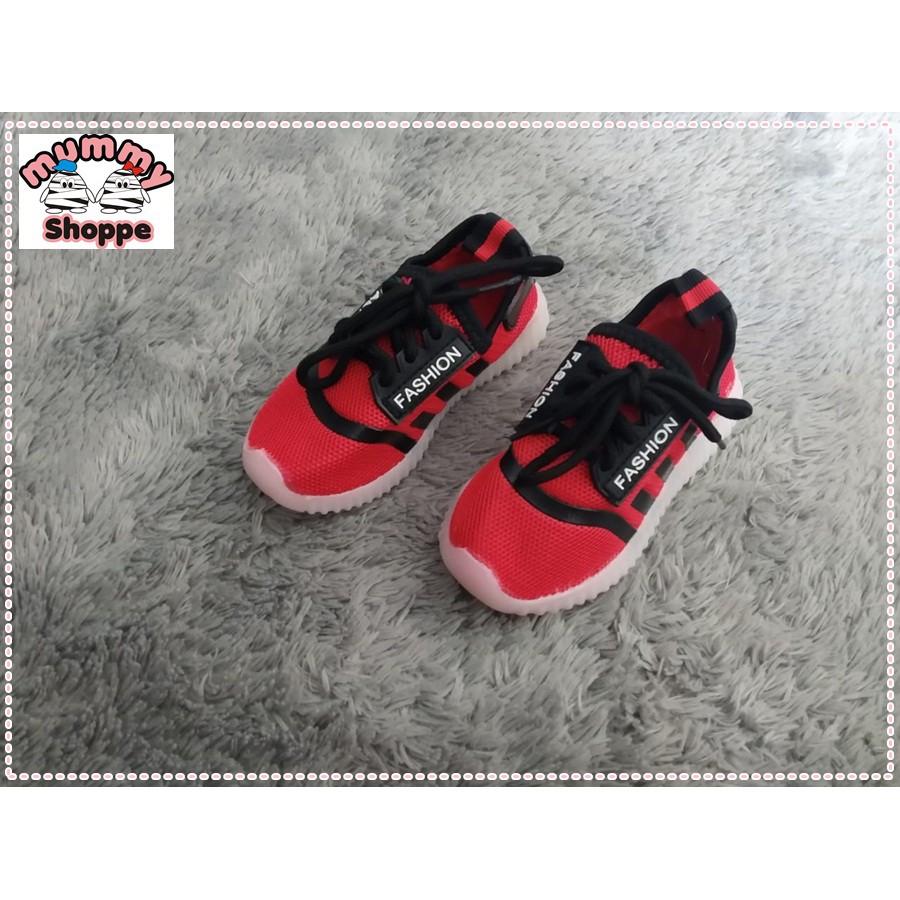 sepatu anak sneakers fashion stripe red kode S91004