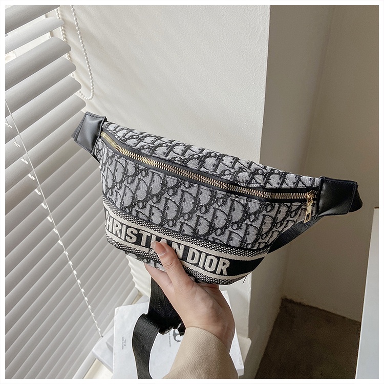 (2Pc Bisa 1Kg)GTBI998876720 New arrival  !!! Tas Pinggang  Wanita Import Premium