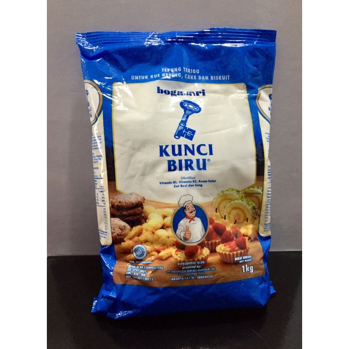 

D02D1 Tepung Terigu Kunci Biru Premium 1Kg Da01D100