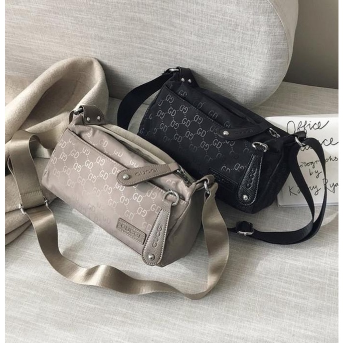 Sling Bag Gd57477 Tas Selempang Wanita Gd Casual Simple Import Murah