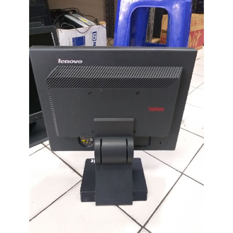 Monitor LCD 15 inch Kotak berbagai merk