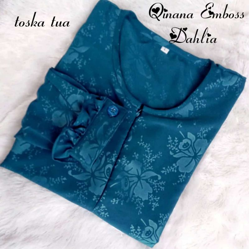 gamis syari wolfis embos motif-Qinana tosca tua
