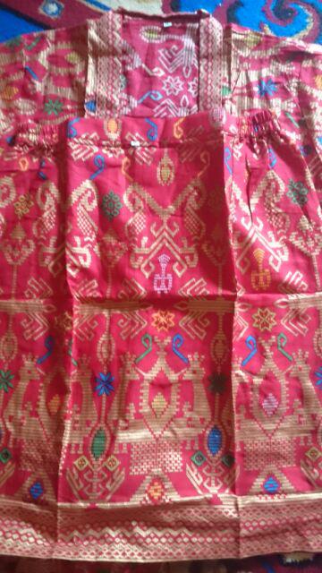 Qnunbatik Batik Keluarga/family Rok N Blus Narita Prodo Pendek Merah