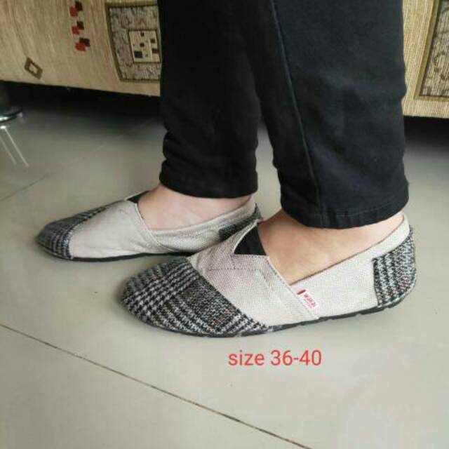 Slip on / Sepatu balet 36-40 Model Orang Jepang