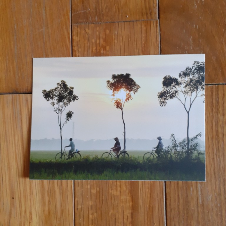 

[A-12] Kartu Pos/Postcard Tiga Petani