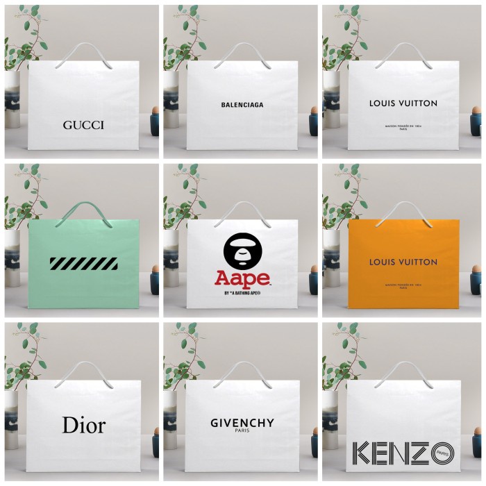 

BISA BAYAR DITEMPAT PAPERBAG ONLY - GUC*I