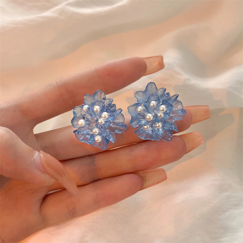 Anting mutiara bunga biru wanita gaya manis fashion sederhana