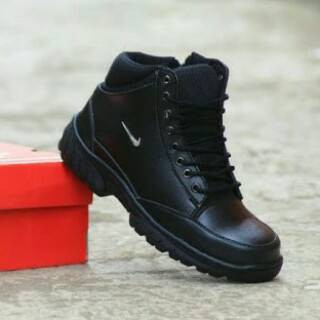 SEPATU SAFETY SEMI BOOTS NIKE PRIA KULIT BOOT SAVETY BUT SEPTI BUTS SEVTI BOT SEPTY BOTS SEFTY