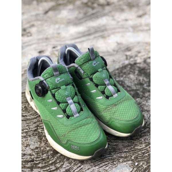 Sepatu gunung second original nepa