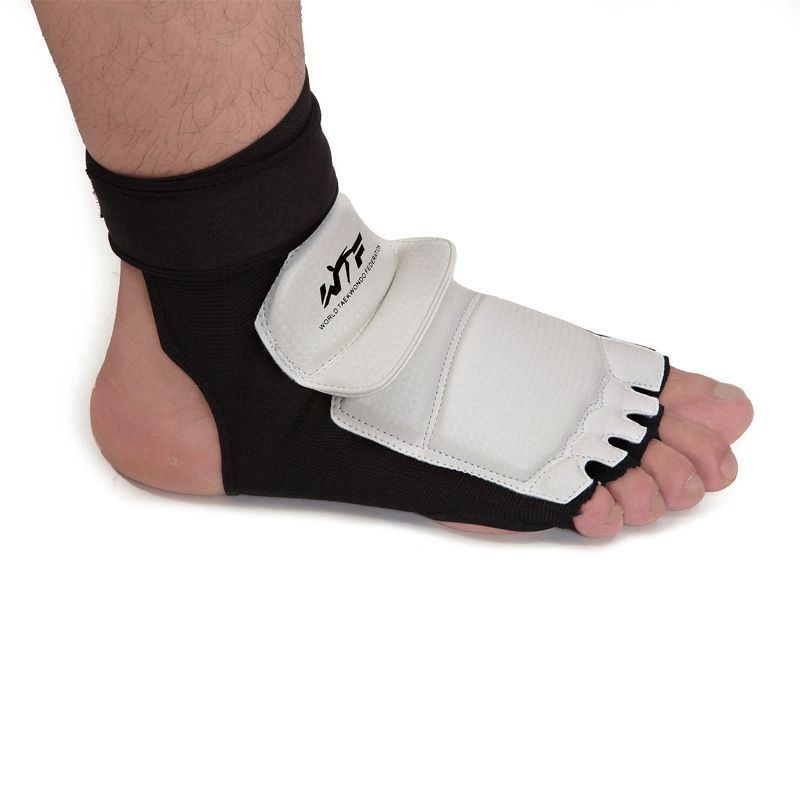 Mainland Taekwondo Foot Gloves Sarung Pelindung Kaki Feet Tae Kwon WTF Foot Protector BWS02