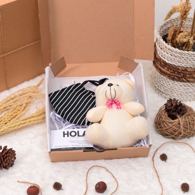 

Gift Box Birthday Kado Hadiah ulang Tahun