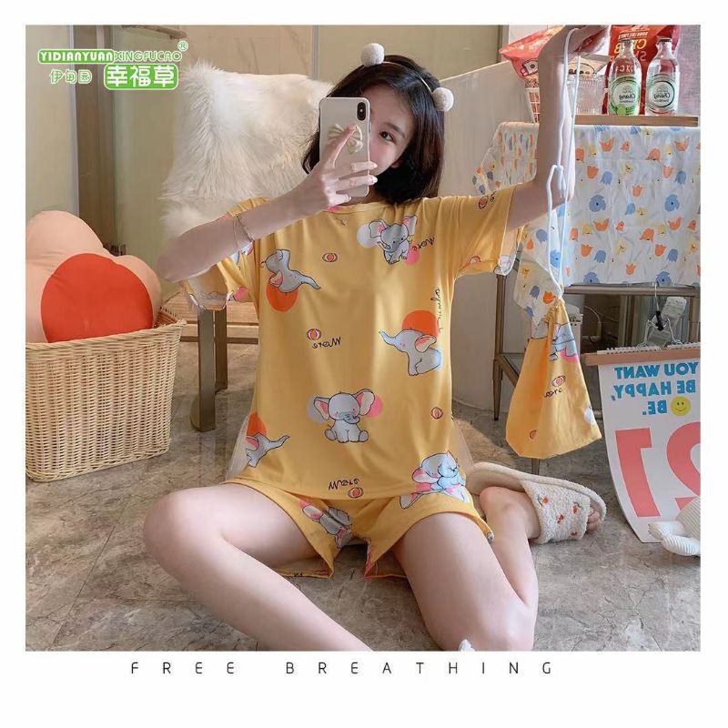 SET BAJU TIDUR CELANA PENDEK DAPAT POUCH ALA KOREA