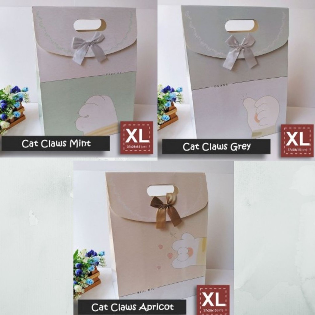 

Paper Bag Motif Ukuran XL / Tas Kertas Kado - CAT CLAWS & AZALEA