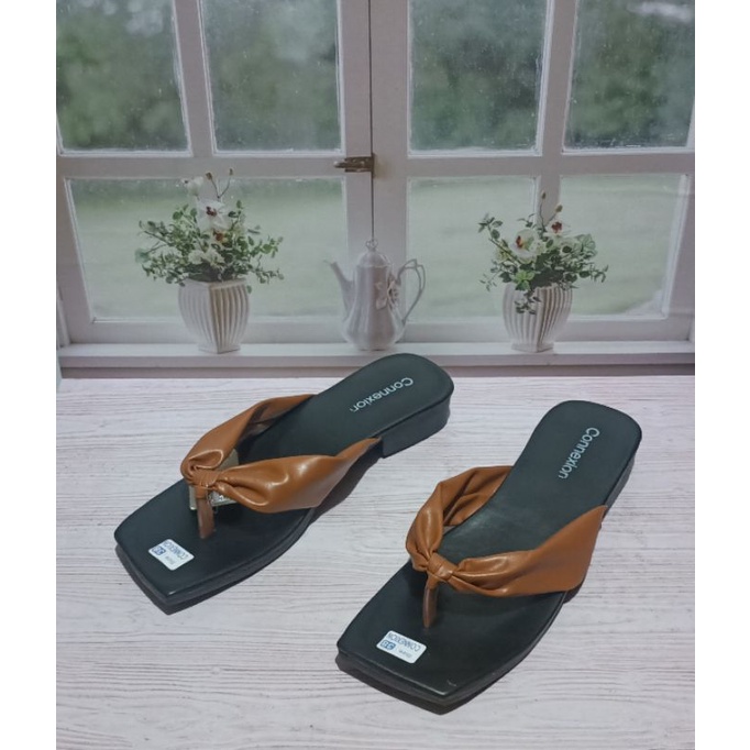 Sandal Japit Connexion Sendal pita Jepit cewek Branded Matahari