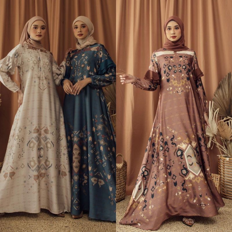 Humaira Dress by Kienka