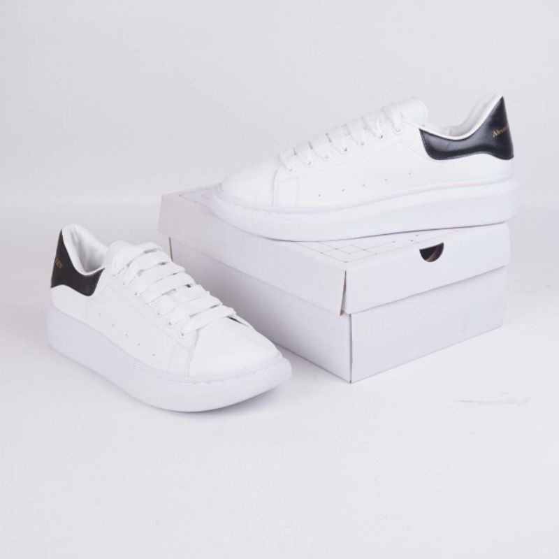 full black alexander mcqueen