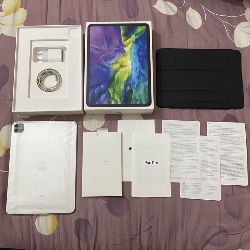 iPad Pro 2020 11 inch 256GB Wifi Silver Fullset Garansi iBox