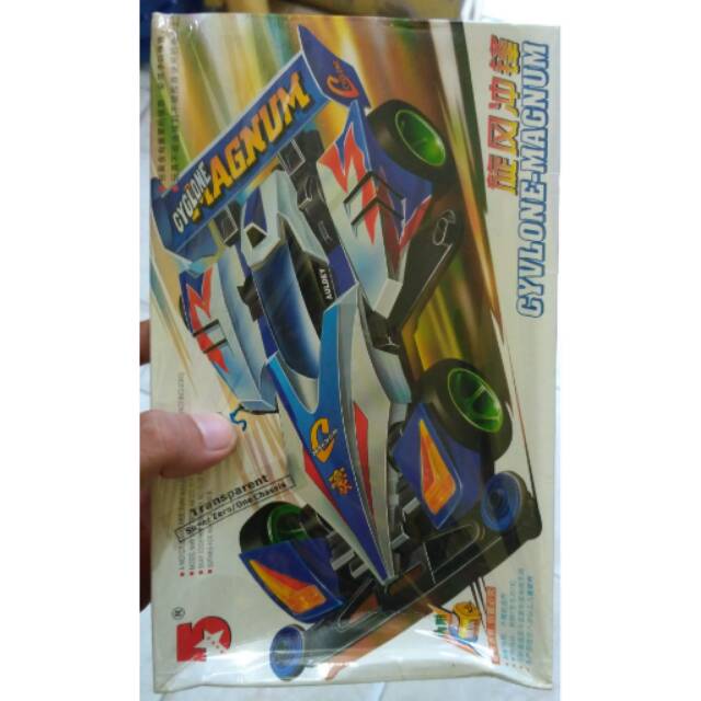 Tamiya Cyclone Magnum merk 5 Stars