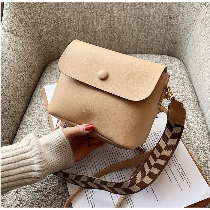 TAS SELEMPANG WANITA IMPORT C5642 TAS FASHION WANITA TAS IMPORT MURAH BAGUS TERLARIS SLINGBAG WANITA