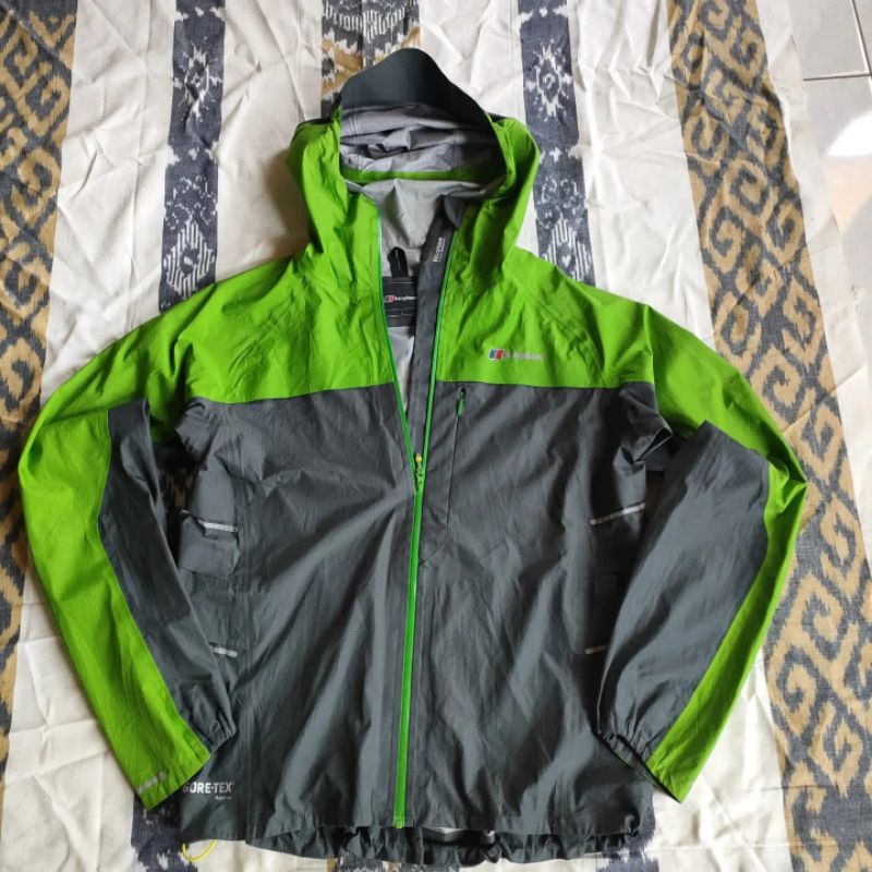 berghaus goretex jaket