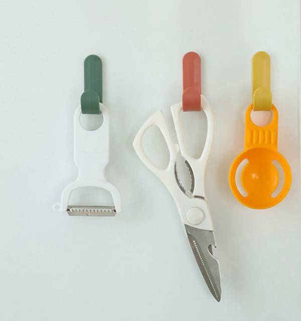 plastic wall hook / coophook 1 set isi 4pc