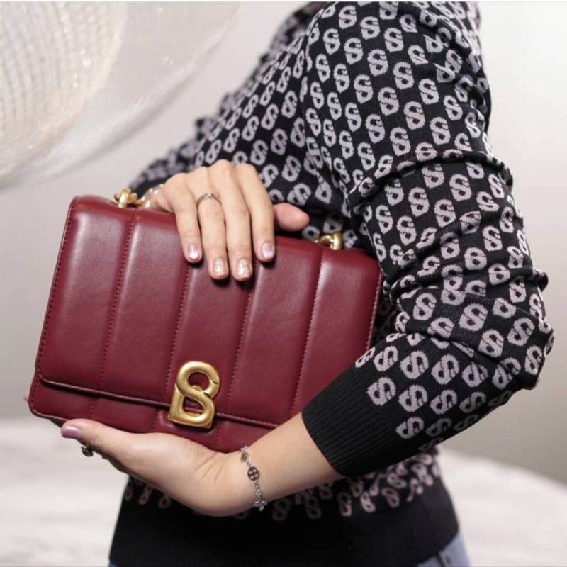Nora Bag Maroon Buttonscarves