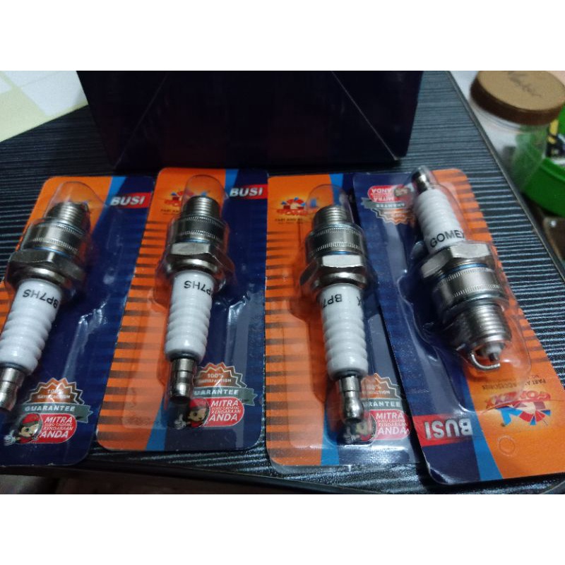 busi motor 2tak BP7HS drat pendek