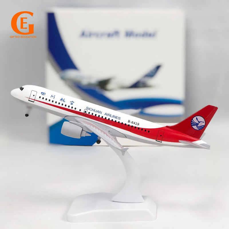 Simulasi Pesawat Terbang Sichuan Airlines A330 Bahan Alloy Metal Ukuran 20CM 330