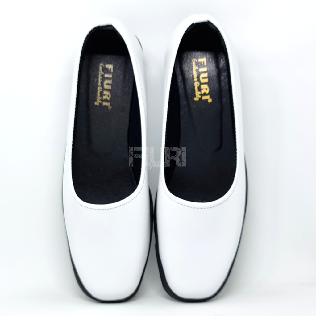 FIURI - SEPATU PANTOFEL WANITA HITAM PUTIH 36-43 POLOS SLIP ON HAK 3CM - SEPATU SEKOLAH PERAWAT SUSTER BIDAN PASKIB HAK TAHU 3 CM UPACARA PASKIBRA - SEPATU FORMAL PEREMPUAN SD SMP SMA PELATIHAN OSPEK KERJA KANTOR RESMI KULIT IMITASI MURAH PROMO DISKON