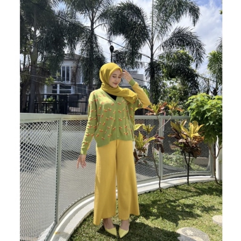 zea Cardigan One Set by ALLN KNITWEAR