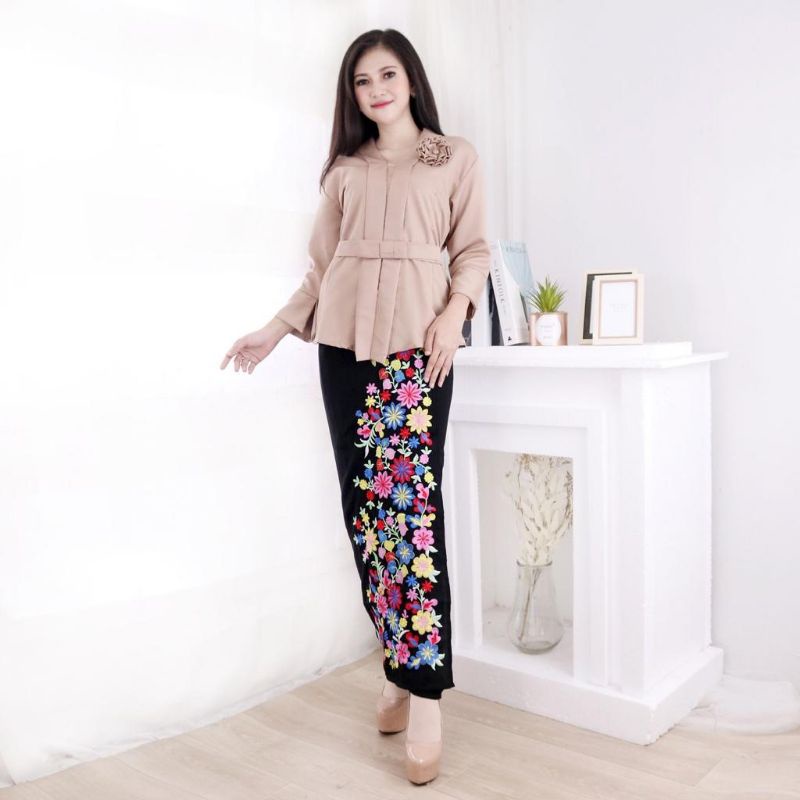 Promo Atasan blouse kebaya encim modern wisuda pesta standar/JOMBO Olivia