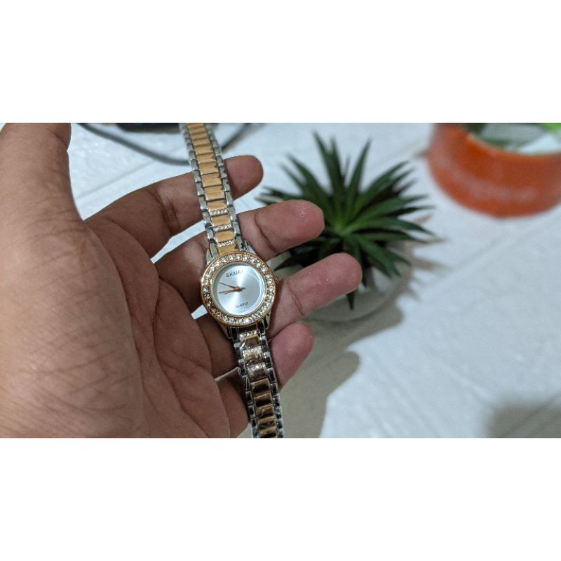 SKMEI Jam Tangan Analog Wanita - 1262 Original