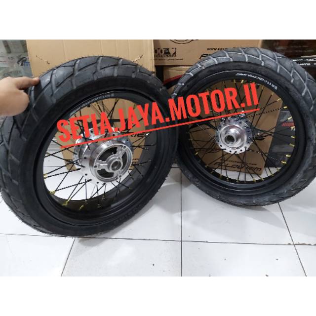Sepaket Velg jumbo ring 17 lebar 300 350 ban luar dalam Cbr 150 old.CBR 150 new.Cb 150 R new.Tiger