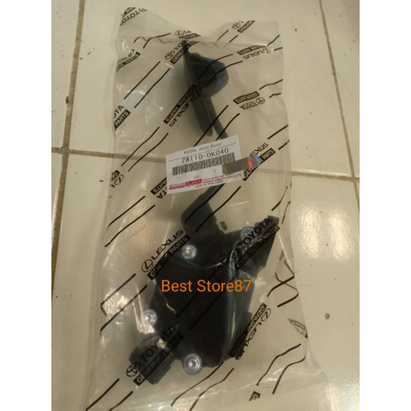 PEDAL GAS TOYOTA INNOVA REBORN FORTUNER VRZ HILUX REVO 78110-0K040
