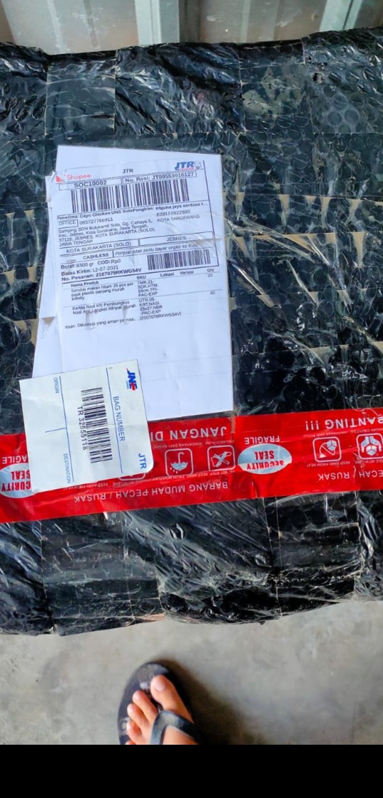 Sendok Makan Hitam 25 Pcs Per Pack Plastik Panjang Murah Trifinity