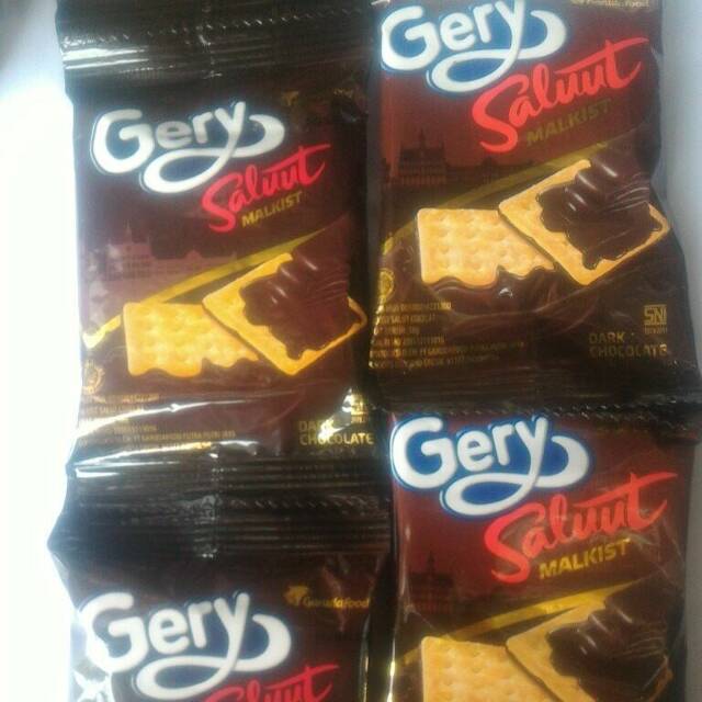 

Gery Salut Biskuit Coklat 18gr 10pcs