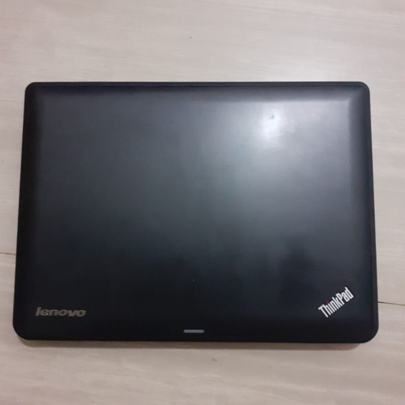 Laptop Seken Bekas merek LE thingpad core i3 gen 3 ram tinggi 6 6Gb  Mulus bagus termurah gak ada kendala sama sekali terbagus  HDD 500 12 inci cocok untuk zoom sekolah kerja PJJ