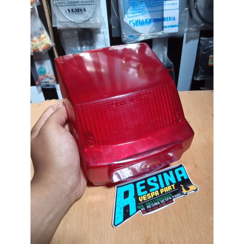 mika stoplamp lampu belakang Siem santa original bagus untuk vespa ps px spartan strada exclusive